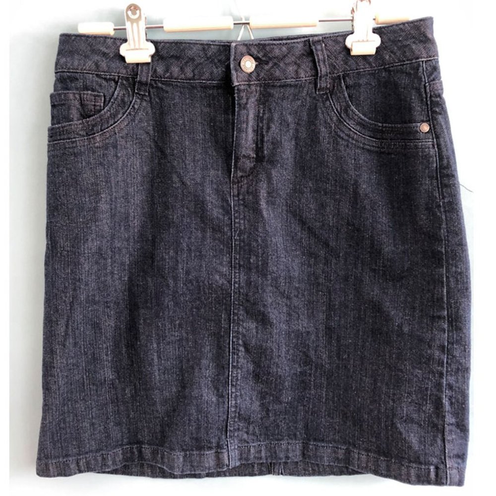 Liz Claiborne denim skirt
